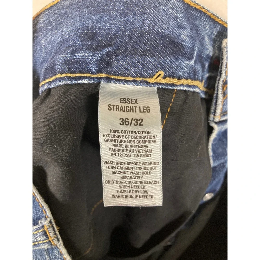 Aeropostale Essex Straight‎ Leg Jeans Womens 36x32 Blue Medium Wash Button Fly